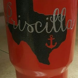 Meet your Posher, Priscilla